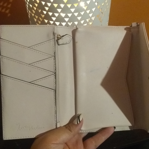 PINK Tech Clutch - Picture 3 of 5